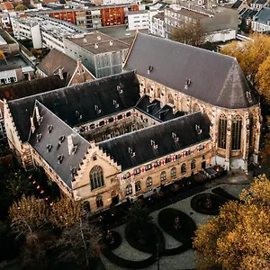 Kruisherenhotel Hotel